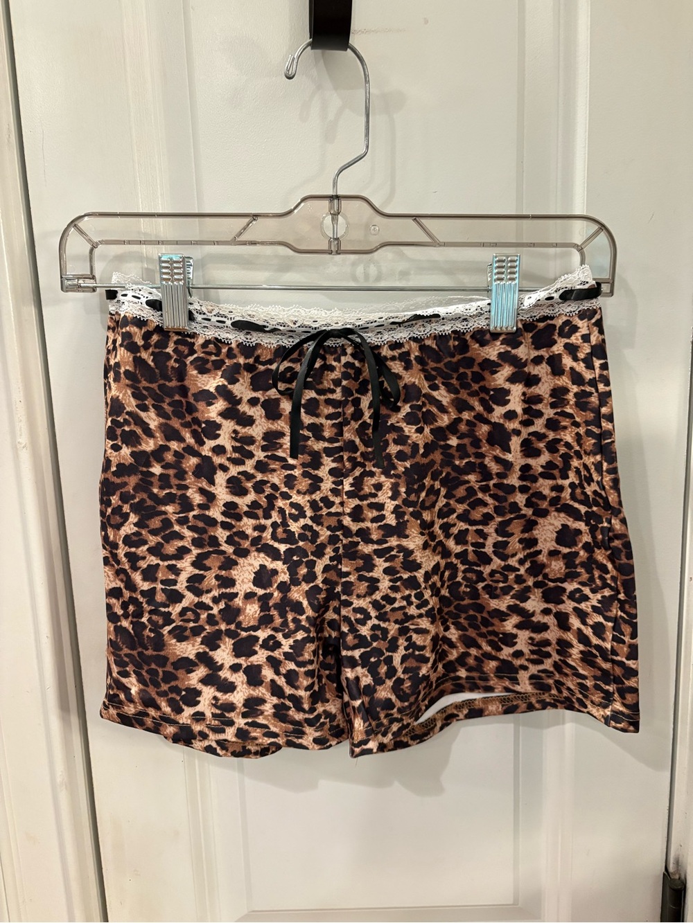 Leopard Print Lace-Trim Sleep Shorts - Women NWT TR160 women’s size S